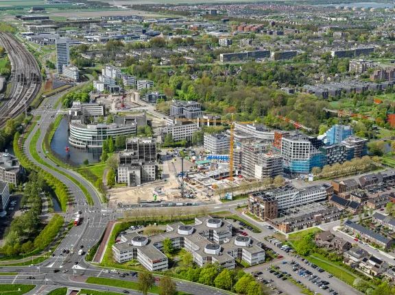 Luchtfoto van bouwproject Hyde Park in Hoofddorp