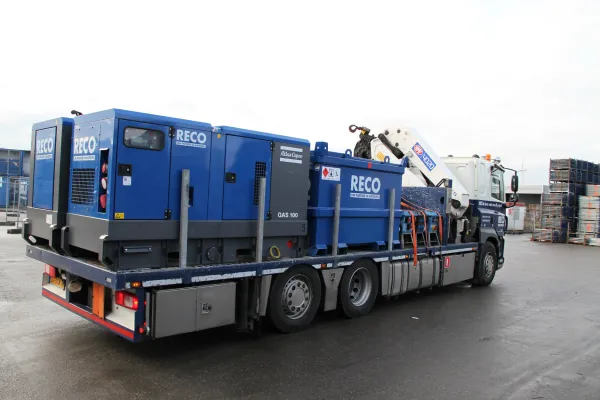 RECO dieselaggregaat 100 kVA op transportwagen voor levering op locatie