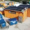 Mobiele zonnepanelen op bouwcontainers voor tijdelijke groene stroom op de bouwplaats