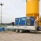 Aanhanger met 60 kVA aggregaat op een bouwplaats